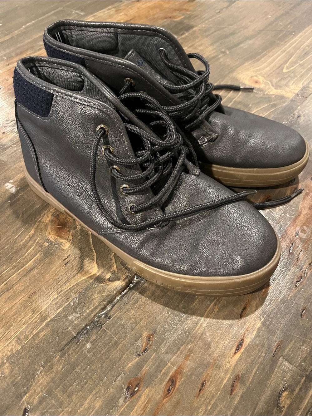 Nautica Black Leather Chukka Boots with Tan Sole